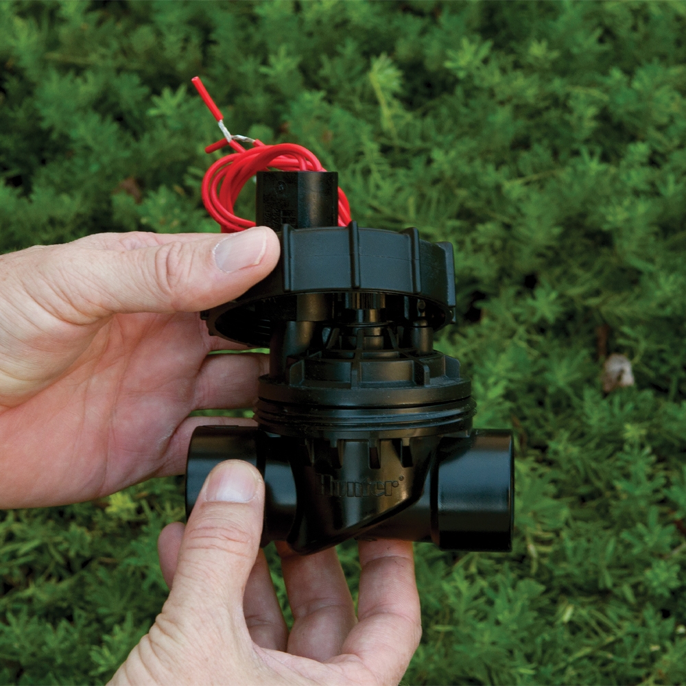 Hunter PGV-101JTG 1 in. FNPT Jar-Top Valve with Flow Control